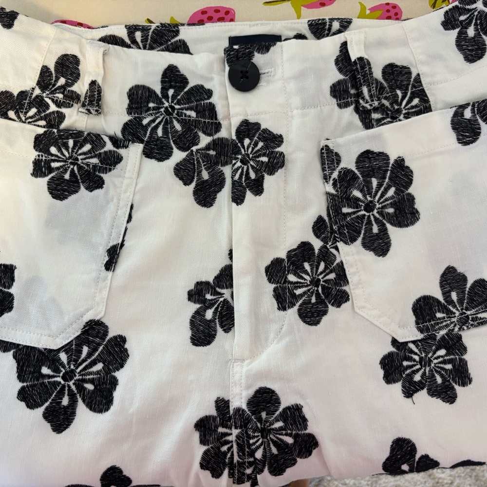 Anthropologie Black and White Floral Cropped Pants
